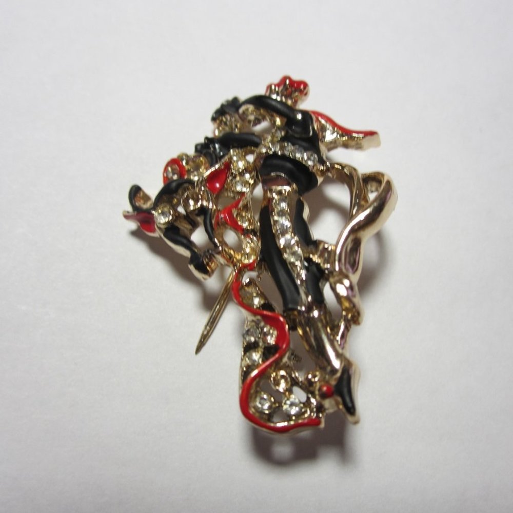 Vintage  Matador Brooch